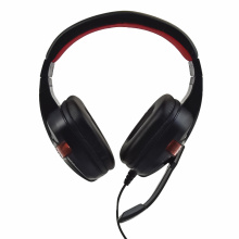 Gaming headphone with microphone