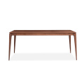 Mesa de comedor de Kerry Long