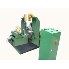 Vertical wrapping machine with turntable