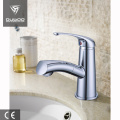 Robinet de lavabo chromé