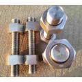 Studbolt and nut ASTM A193 B7