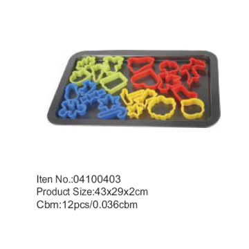 43*29cm 4 colors plastic cookie cutter pan set