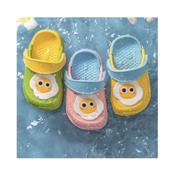 Multi-color Water Resistant Clogs