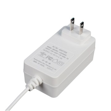 Adaptateur électrique 12V 5A AC CC Alimentation