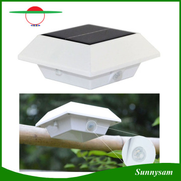 Lâmpada solar quadrada de 4 LED PIR Sensor de movimento Goteira de telhado Luz solar Lâmpada de cerca impermeável LED Solar Garden Light