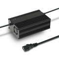 Hochwertiger Elektromotor 72V9A Lithium -Batterieladegerät