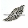 Wing shape alloy pendant necklace