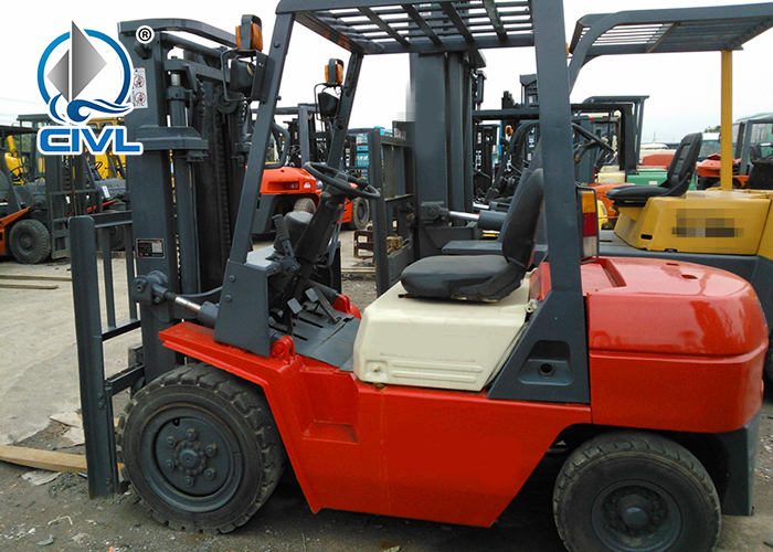 Forklift 1