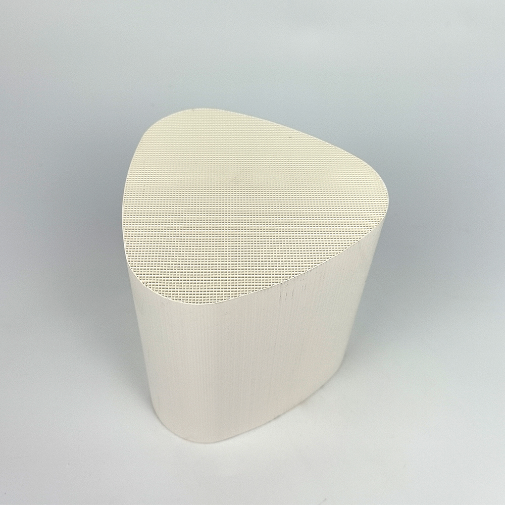 Ceramic Catalyst Substrates Ceramic Catalyst Substrates