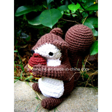 Mão Knit Crochet Plush Amigurumi boneca Stuffed Toy Esquilo
