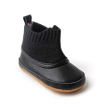 Schwarze Babyschuhe mit weicher Sohle