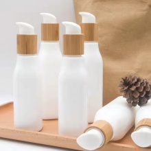 Bouteilles de crème en bois biodégradables