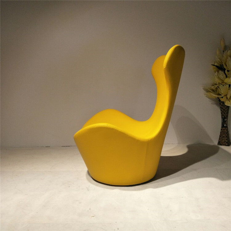 Leather lounge chair Leather lounge chair
