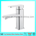 Factory Price Contemporary Basin Mixer Água quente e fria