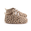 Zapatos Oxford al por mayor de los zapatos de bebé del leopardo del cuero genuino