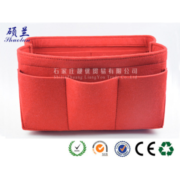 2018 new design customized color felt cosmetic bag