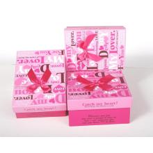 Caja de regalo impreso de papel de color con mariposa de cinta