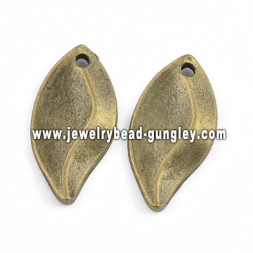 Leaf shape jewelry alloy necklace pendant