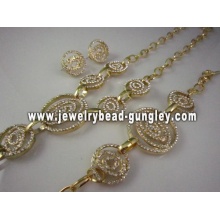 Beautiful diamond African jewelry set