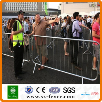 alibaba supplier heavy zinc coating Crowd Control Barrier