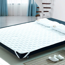 Comfortable Microfibre Matress Protector  For  Home and Hotel