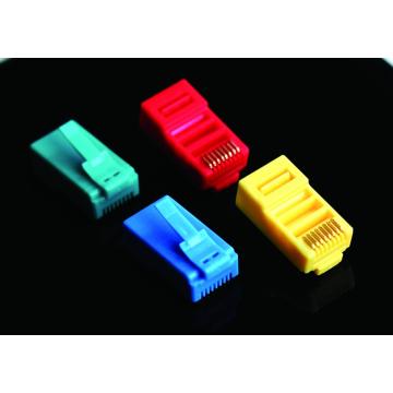 Connecteurs RJ45 de couleur différente