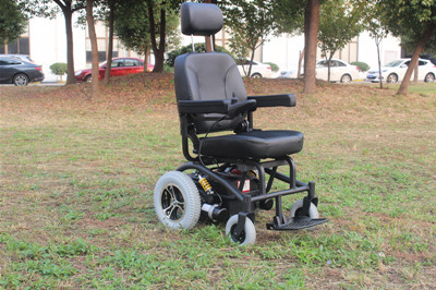 Sofa seat and suspension wheelchair (2)