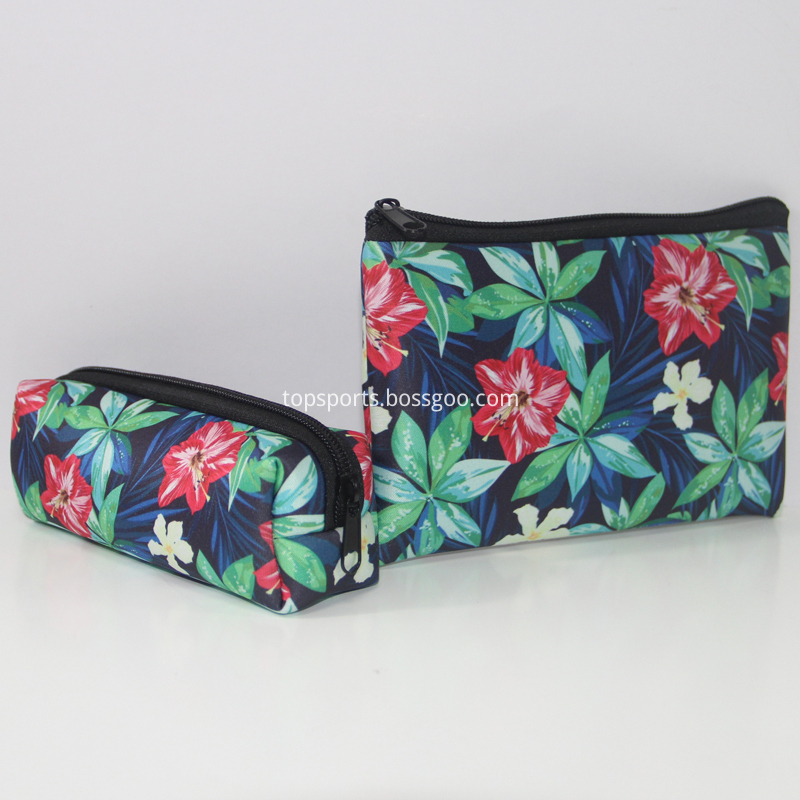 makeup bag with zipper