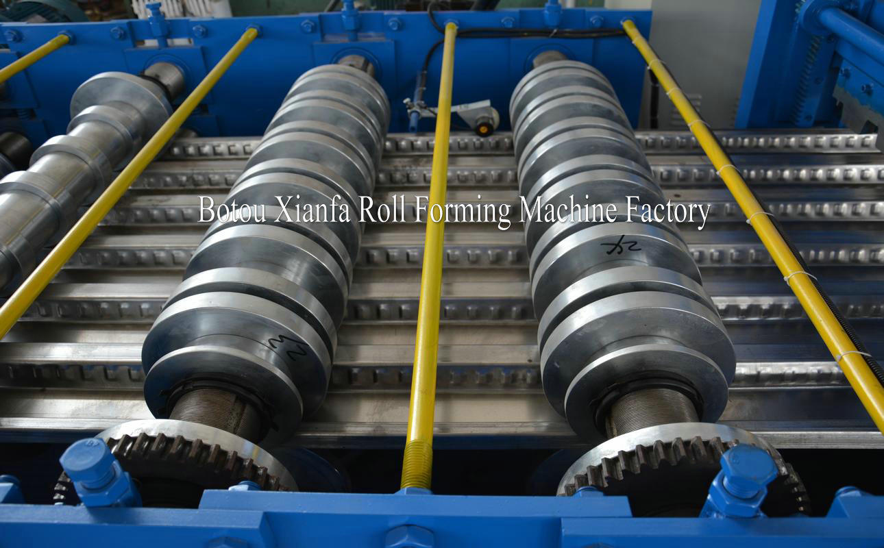 floor slab roll forming machine