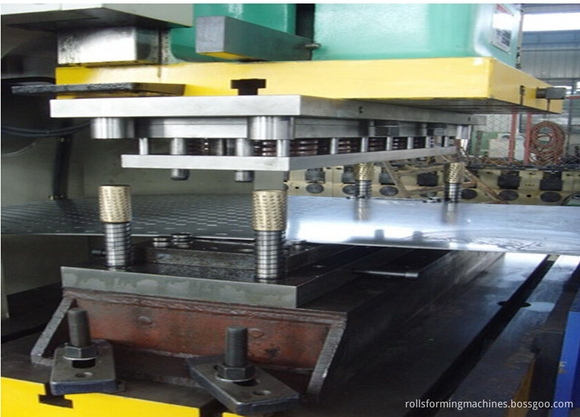 punching machine of cable tray roll forming machine