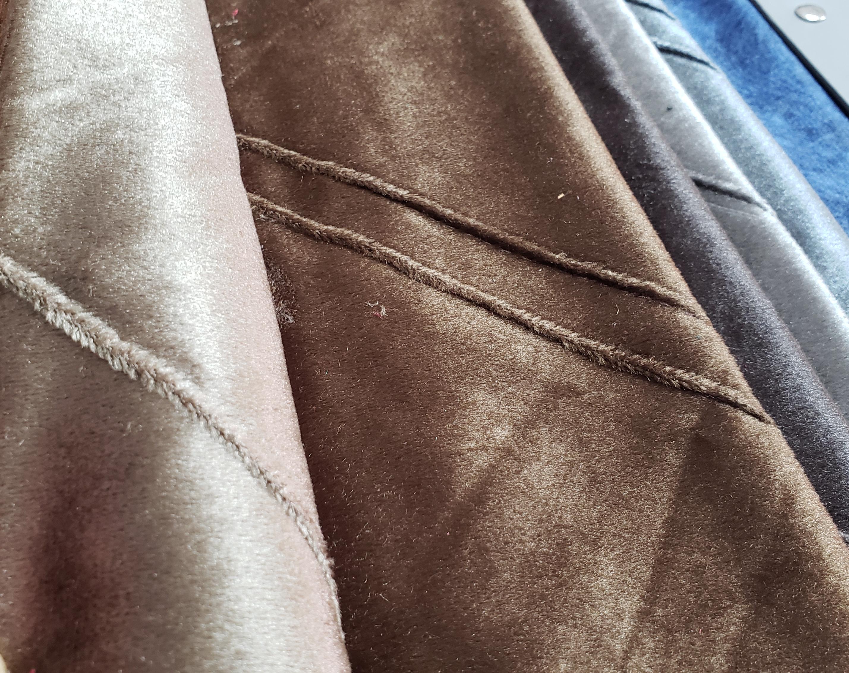 Quilted Velvet Fabric b Quilted Velvet Fabric b