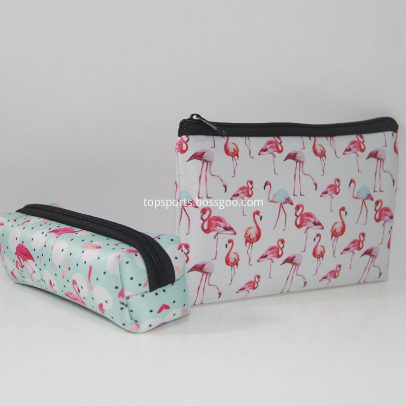 Neoprene cosmetic case