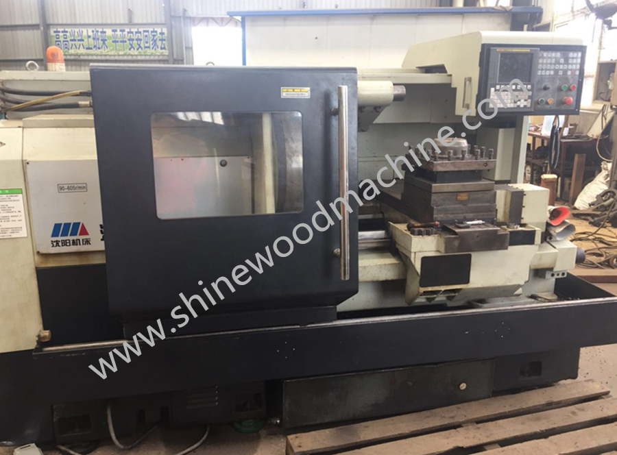 Wood veneer making machine