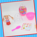 Überraschungs-Ei-Behälter-Spielzeug mit Süßigkeit