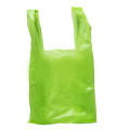 Sac en plastique de T-shirt de LDPE avec le logo adapté aux besoins du client par impression faite sur commande dans la petite taille géante moyenne grande