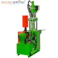 Diamond type large head pin injection molding machine