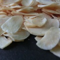 snack food dried garlic chips