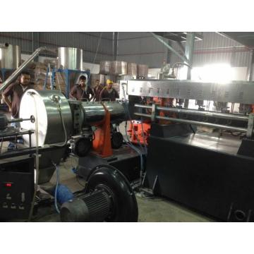 Waste wood granulating extrusion machine WPC