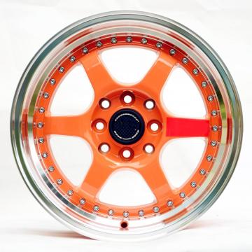 Roues en caoutchouc pneumatique en couleurs polies