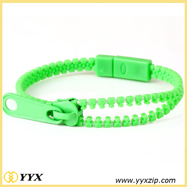 green zip-lanyard