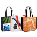 Feuilleté de sacs promotionnels pour shopping & publicité