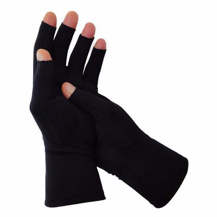 Black Knitted Gloves