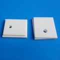 Ceramic thermal plate in aluminum oxide ceramics