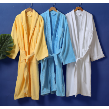 Hotel Pure Cotton Velvet Material Basta de baño Kimono Collar