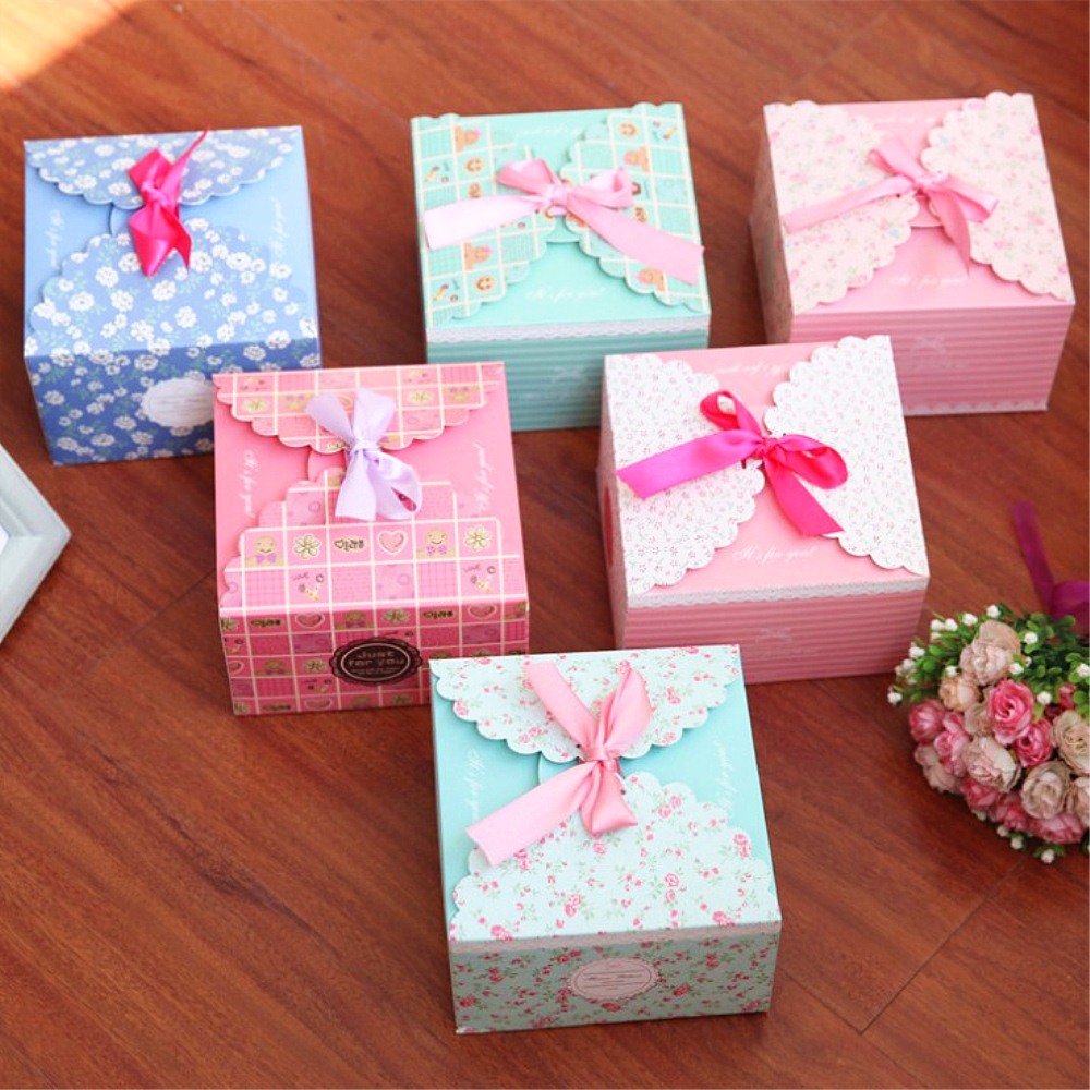 Beautiful Cardboard & Paper Gift Boxes