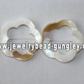 5 pétala flor forma água doce shell beads