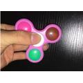 Hot LED Finger Spinner Nueva Mano LED Spinners Puntas de los dedos Espiral Dedos Gyro