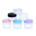 Mini plastic cosmetic sample jar with colored lid