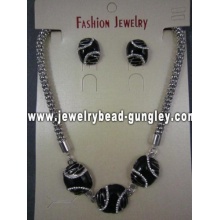 Wholesale beautiful African fashion jewelry set