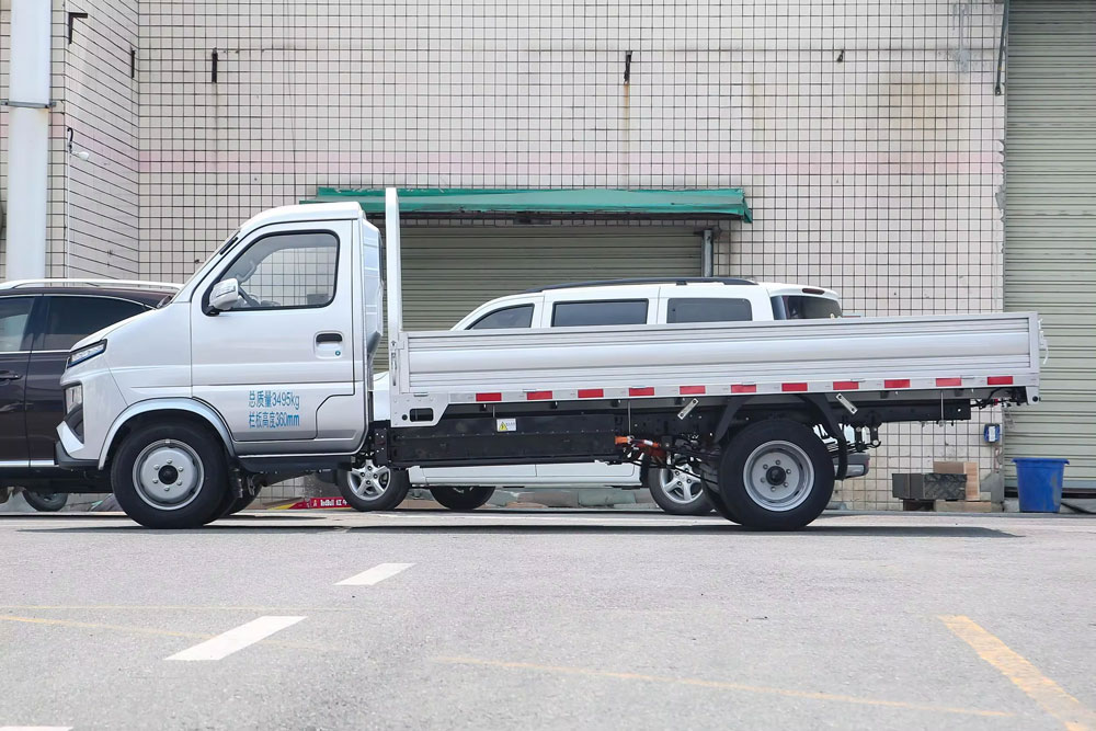 Energy-saving Geely Yuancheng F3E Energy-saving Geely Yuancheng F3E